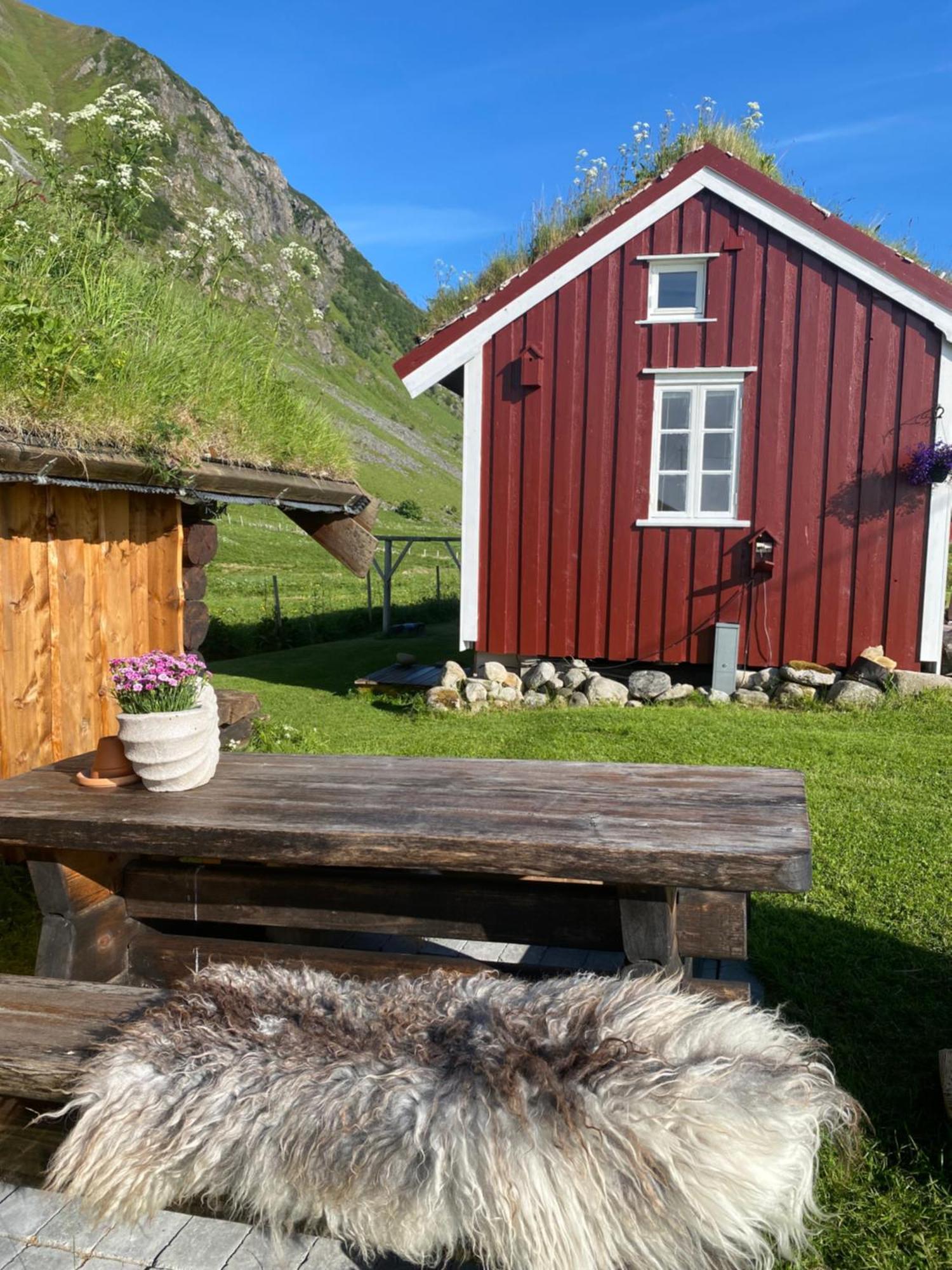 Unstad Cabin With Seaview Unnstad Exterior photo