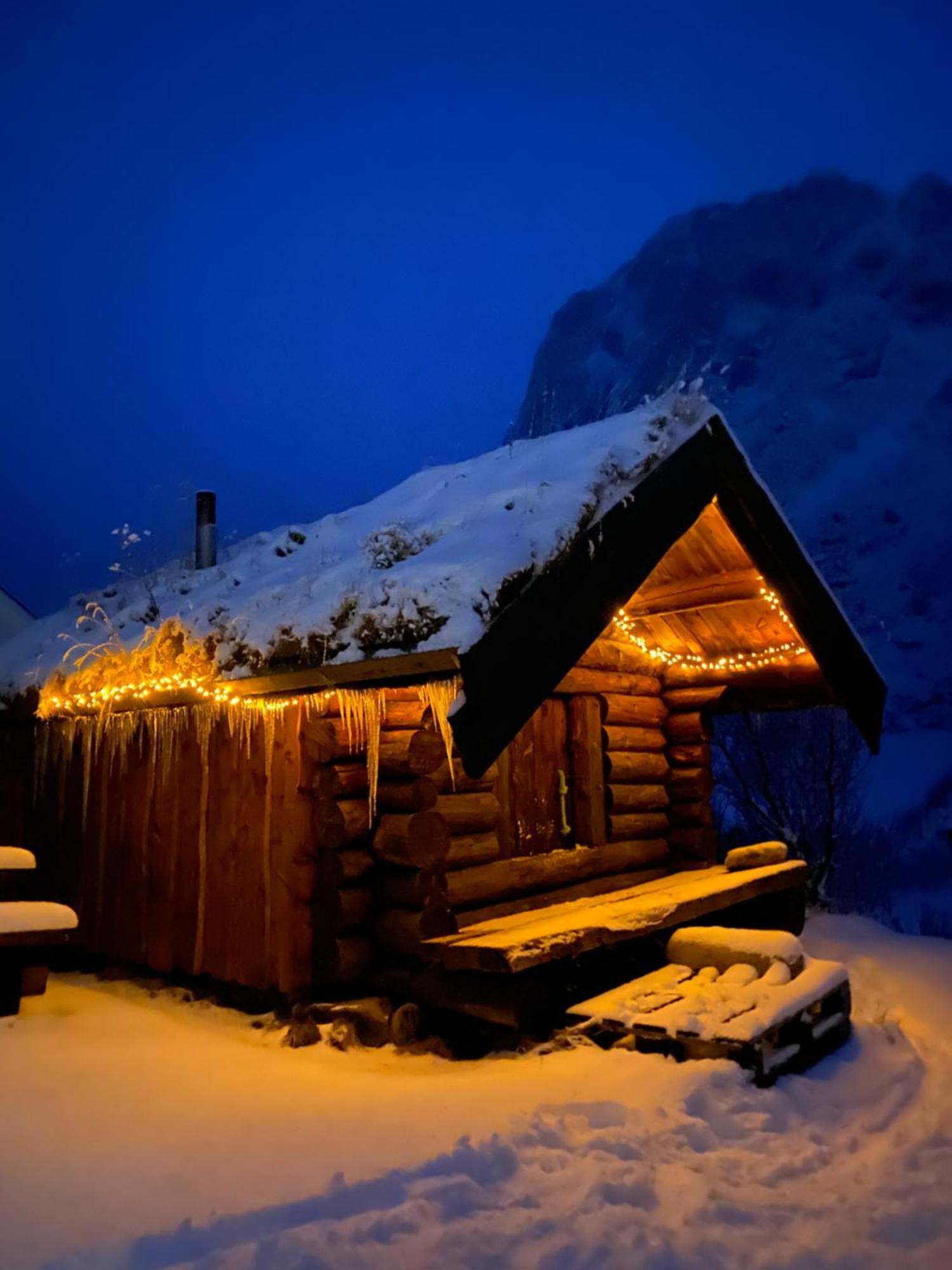 Unstad Cabin With Seaview Unnstad Exterior photo